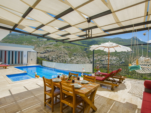 gece  -  Kasım
  | Kalkan İslamlar'da Jakuzili ve Isıtmalı Havuzlu Romantik Villa Tatili